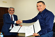 Signature de convention cadre de coopération, entre l’université de Bejaia et VMS Industrie.