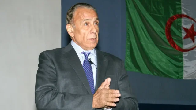 Conférence animée par: M. RACHID AMOKRANE