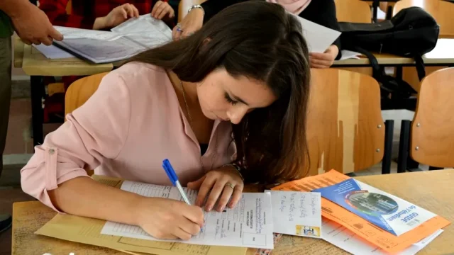 Inscriptions définitives des nouveaux bacheliers 2019