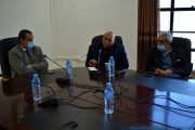 de gauche à droite: Le Pr BOUDA Ahmed, recteur de l’université de Bejaia, Pr BOUKERROUI Abdelhamid, Ex doyen de la faculté des sciences exactes et le Pr Sadeddine Abdelhamid, vice recteur du développement, de la prospective et de l’orientation