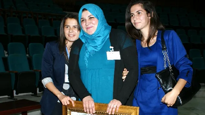 Colloque national sur le plurilinguismes et entreprises: Enjeux Didactiques et Socioéconomiques