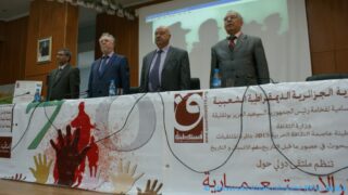 Colloque international sur les massacres coloniaux Le 10 05 2015 Pict0067