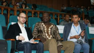 Colloque international sur les massacres coloniaux Le 10 05 2015 Pict0152