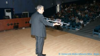 conference animee par pr kamel adi 11 05 2015 Pict0018