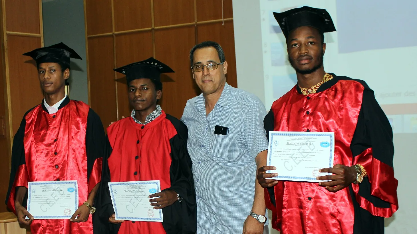 La 6ème édition, la cérémonie de remise des diplômes, aux étudiants étrangers