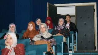 La 8ème école des équations différentielles abstraites 22 Les equations differentielles abstraites 17 mai 2015 1Pict0001 20