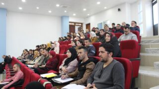 conférence présentée par Dr MUSETTE Mohamed sous le theme initiation à la recherche 28 02 2019 picture17