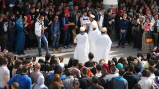 le 1er festival universitaire national de l’art et de la culture amazigh d 12 au 15 avril 2015 Pict0001 90 09