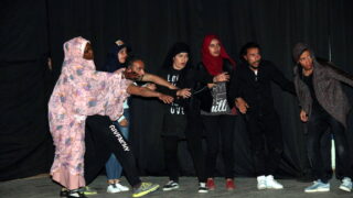 6e edition du festiva du theatre universitaire feminin Universite Bejaia 30