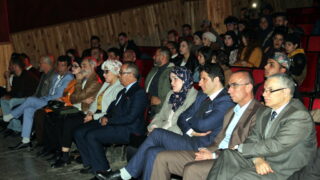 6e edition du festiva du theatre universitaire feminin Universite Bejaia 39