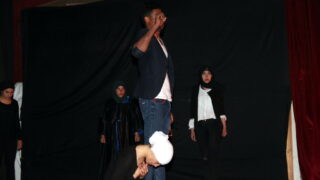 6e edition du festiva du theatre universitaire feminin Universite Bejaia 40