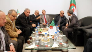 Clôture du colloque International sur la « Confection de dictionnaires monolingues amazighs » 87 Cloture Colloque International sur la Confection de dictionnaires monolingues amazighs 087