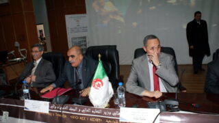 Clôture du colloque International sur la « Confection de dictionnaires monolingues amazighs » 94 Cloture Colloque International sur la Confection de dictionnaires monolingues amazighs 094