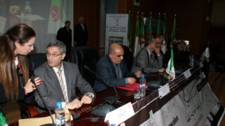 Clôture du colloque International sur la « Confection de dictionnaires monolingues amazighs » 98 Cloture Colloque International sur la Confection de dictionnaires monolingues amazighs 098