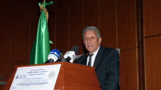 Clôture du colloque International sur la « Confection de dictionnaires monolingues amazighs » 163 Cloture Colloque International sur la Confection de dictionnaires monolingues amazighs 163