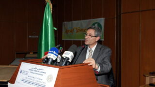 Clôture du colloque International sur la « Confection de dictionnaires monolingues amazighs » 164 Cloture Colloque International sur la Confection de dictionnaires monolingues amazighs 164