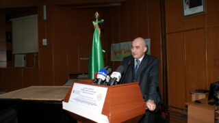 Clôture du colloque International sur la « Confection de dictionnaires monolingues amazighs » 166 Cloture Colloque International sur la Confection de dictionnaires monolingues amazighs 166