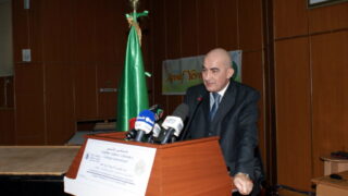 Clôture du colloque International sur la « Confection de dictionnaires monolingues amazighs » 167 Cloture Colloque International sur la Confection de dictionnaires monolingues amazighs 167