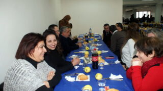 Déjeuner à l'occasion du colloque International sur la « Confection de dictionnaires monolingues amazighs » 12 Dejeuner Colloque International sur la Confection de dictionnaires monolingues amazighs 012