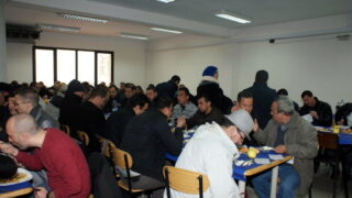 Déjeuner à l'occasion du colloque International sur la « Confection de dictionnaires monolingues amazighs » 19 Dejeuner Colloque International sur la Confection de dictionnaires monolingues amazighs 019