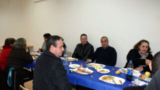 Déjeuner à l'occasion du colloque International sur la « Confection de dictionnaires monolingues amazighs » 30 Dejeuner Colloque International sur la Confection de dictionnaires monolingues amazighs 030