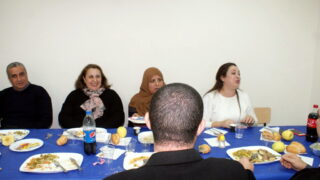 Déjeuner à l'occasion du colloque International sur la « Confection de dictionnaires monolingues amazighs » 31 Dejeuner Colloque International sur la Confection de dictionnaires monolingues amazighs 031