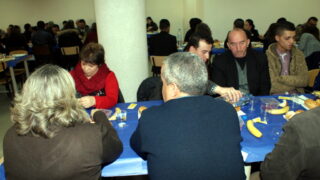 Déjeuner à l'occasion du colloque International sur la « Confection de dictionnaires monolingues amazighs » 47 Dejeuner Colloque International sur la Confection de dictionnaires monolingues amazighs 047