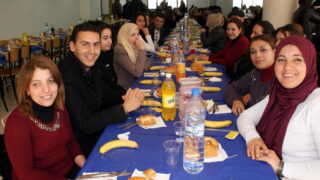 Déjeuner à l'occasion du colloque International sur la « Confection de dictionnaires monolingues amazighs » 51 Dejeuner Colloque International sur la Confection de dictionnaires monolingues amazighs 051