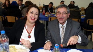 Déjeuner à l'occasion du colloque International sur la « Confection de dictionnaires monolingues amazighs » 70 Dejeuner Colloque International sur la Confection de dictionnaires monolingues amazighs 070