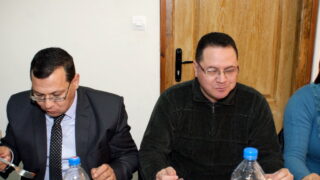 Déjeuner à l'occasion du colloque International sur la « Confection de dictionnaires monolingues amazighs » 80 Dejeuner Colloque International sur la Confection de dictionnaires monolingues amazighs 080