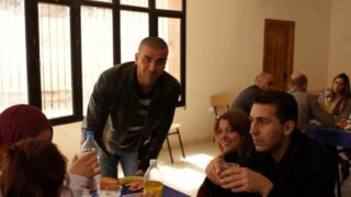 Déjeuner à l'occasion du colloque International sur la « Confection de dictionnaires monolingues amazighs » 83 Dejeuner Colloque International sur la Confection de dictionnaires monolingues amazighs 083