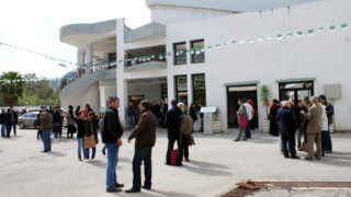 Emission TV avec Dzair TV à l'occasion du colloque International sur la « Confection de dictionnaires monolingues amazighs » 5 Emission TV Dzair TV Colloque International sur la Confection de dictionnaires monolingues amazighs 005