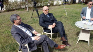 Emission TV avec Dzair TV à l'occasion du colloque International sur la « Confection de dictionnaires monolingues amazighs » 34 Emission TV Dzair TV Colloque International sur la Confection de dictionnaires monolingues amazighs 034