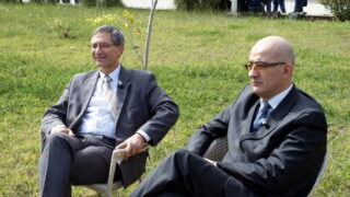 Emission TV avec Dzair TV à l'occasion du colloque International sur la « Confection de dictionnaires monolingues amazighs » 40 Emission TV Dzair TV Colloque International sur la Confection de dictionnaires monolingues amazighs 040