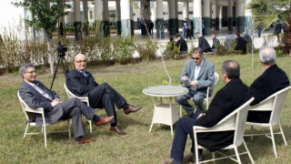 Emission TV avec Dzair TV à l'occasion du colloque International sur la « Confection de dictionnaires monolingues amazighs » 45 Emission TV Dzair TV Colloque International sur la Confection de dictionnaires monolingues amazighs 045