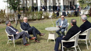 Emission TV avec Dzair TV à l'occasion du colloque International sur la « Confection de dictionnaires monolingues amazighs » 47 Emission TV Dzair TV Colloque International sur la Confection de dictionnaires monolingues amazighs 047