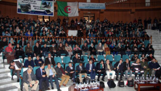 Medailles Fiels Cedric Villani et Ngo Bao Chau Universite Bejaia en Hommage Maurice Audin 08 Decembre 2018 002