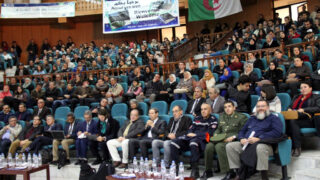 Medailles Fiels Cedric Villani et Ngo Bao Chau Universite Bejaia en Hommage Maurice Audin 08 Decembre 2018 018