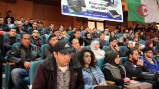 Medailles Fiels Cedric Villani et Ngo Bao Chau Universite Bejaia en Hommage Maurice Audin 08 Decembre 2018 068
