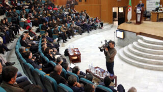 Medailles Fiels Cedric Villani et Ngo Bao Chau Universite Bejaia en Hommage Maurice Audin 08 Decembre 2018 071