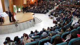 Medailles Fiels Cedric Villani et Ngo Bao Chau Universite Bejaia en Hommage Maurice Audin 08 Decembre 2018 082