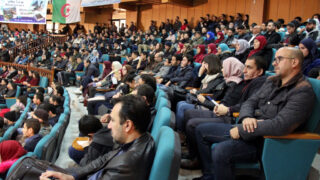 Medailles Fiels Cedric Villani et Ngo Bao Chau Universite Bejaia en Hommage Maurice Audin 08 Decembre 2018 089