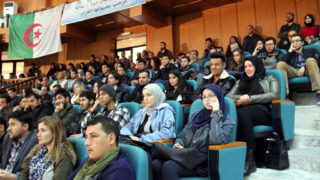 Medailles Fiels Cedric Villani et Ngo Bao Chau Universite Bejaia en Hommage Maurice Audin 08 Decembre 2018 097