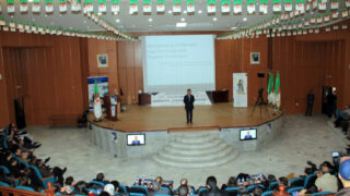 Medailles Fiels Cedric Villani et Ngo Bao Chau Universite Bejaia en Hommage Maurice Audin 08 Decembre 2018 181