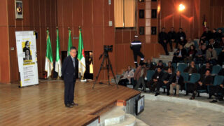 Medailles Fiels Cedric Villani et Ngo Bao Chau Universite Bejaia en Hommage Maurice Audin 08 Decembre 2018 188
