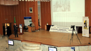 Medailles Fiels Cedric Villani et Ngo Bao Chau Universite Bejaia en Hommage Maurice Audin 08 Decembre 2018 193