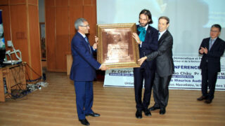 Medailles Fiels Cedric Villani et Ngo Bao Chau Universite Bejaia en Hommage Maurice Audin 08 Decembre 2018 223