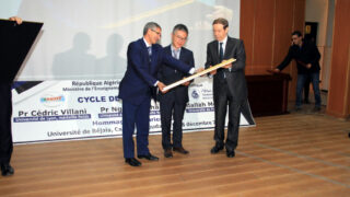 Medailles Fiels Cedric Villani et Ngo Bao Chau Universite Bejaia en Hommage Maurice Audin 08 Decembre 2018 238