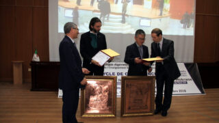 Medailles Fiels Cedric Villani et Ngo Bao Chau Universite Bejaia en Hommage Maurice Audin 08 Decembre 2018 250