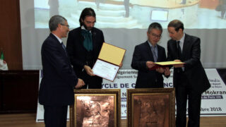 Medailles Fiels Cedric Villani et Ngo Bao Chau Universite Bejaia en Hommage Maurice Audin 08 Decembre 2018 251